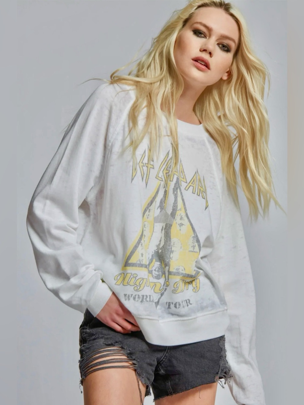 Def Leppard 1981 High n Dry Tour Sweatshirt RECYCLED KARMA